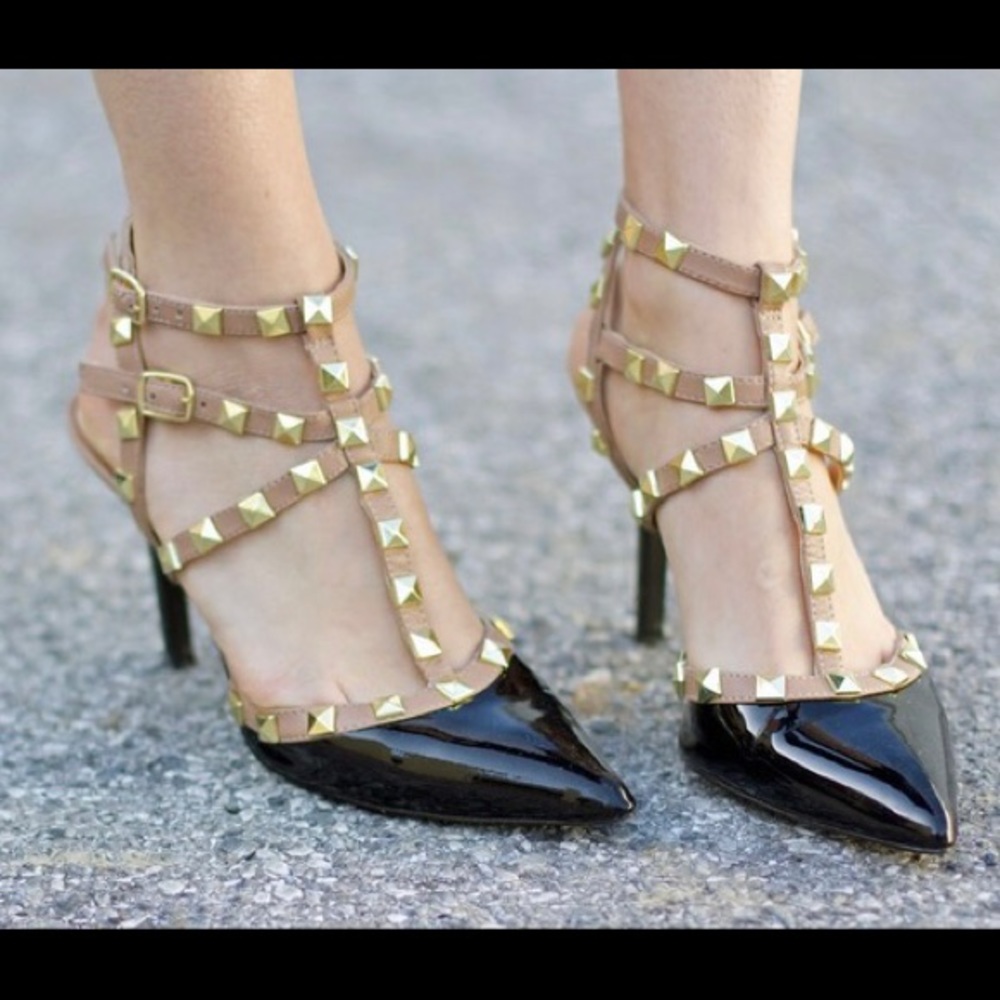 BCBGeneration Paris Darron Studded Pump